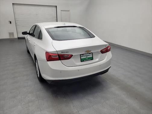 2017 Chevrolet Malibu 1LT
