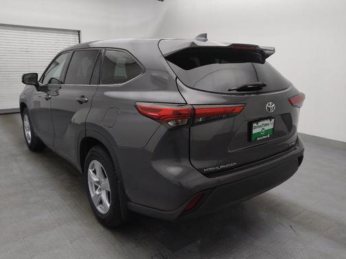 2021 Toyota Highlander LE