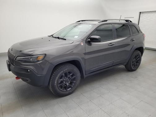 Granite Crystal Metallic Clearcoat 2022 Jeep Cherokee Trailhawk