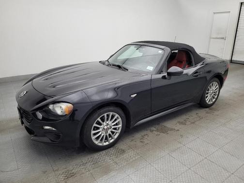 2017 FIAT 124 Spider Base