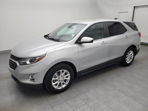 Silver Ice Metallic 2021 Chevrolet Equinox 1LT