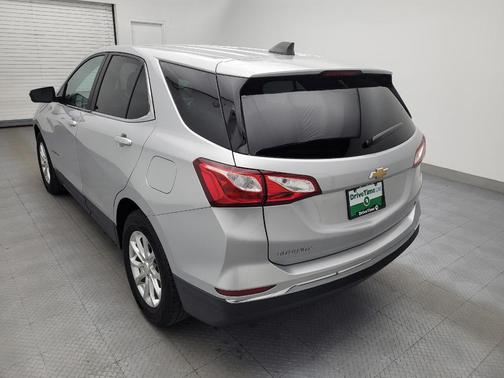 Silver Ice Metallic 2021 Chevrolet Equinox 1LT