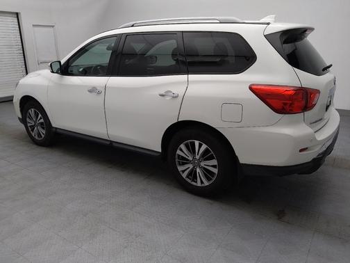 2019 Nissan Pathfinder S