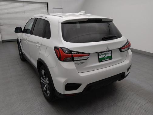 White 2021 Mitsubishi Outlander Sport 2.0 SP
