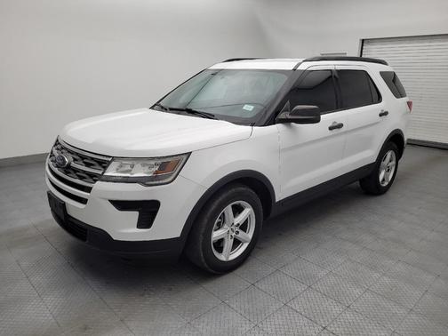 Oxford White 2018 Ford Explorer Base