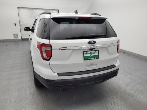Oxford White 2018 Ford Explorer Base