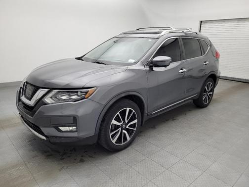 2017 Nissan Rogue SL
