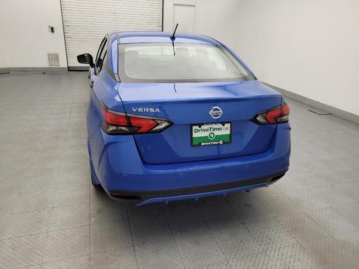 Electric Blue Metallic 2021 Nissan Versa 1.6 S