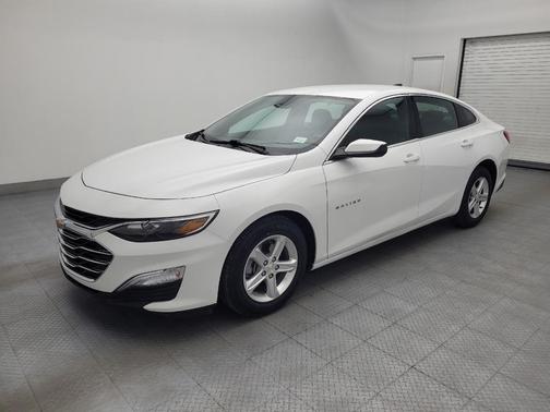 Summit White 2024 Chevrolet Malibu 1LS