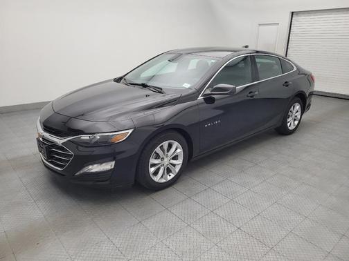 Mosaic Black Metallic 2023 Chevrolet Malibu FWD 1LT