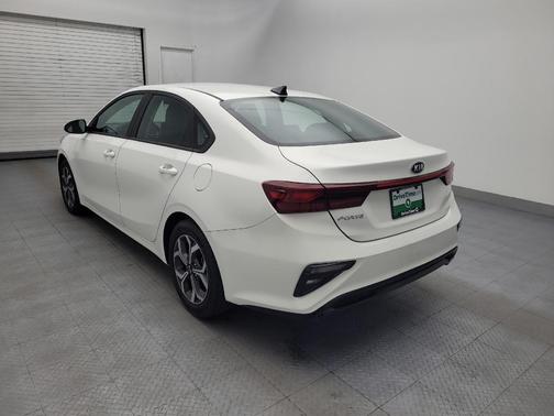 Clear White 2021 Kia Forte LXS