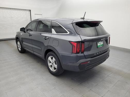 Gravity Grey 2022 Kia Sorento LX