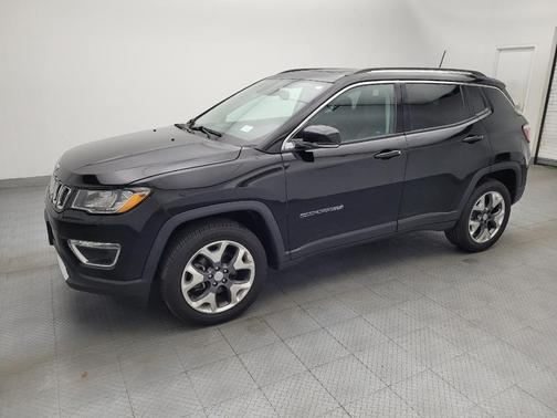 Diamond Black Crystal Pearlcoat 2018 Jeep Compass Limited
