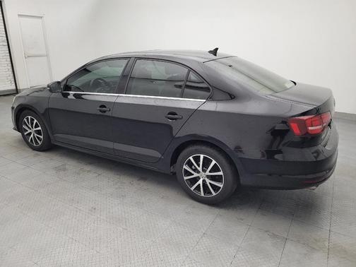 Platinum Gray Metallic 2017 Volkswagen Jetta 1.4T SE