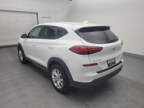 White Pearl 2019 Hyundai TUCSON SE