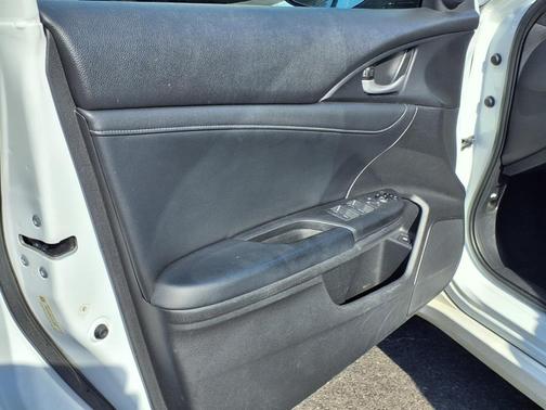 2020 Honda Insight Touring