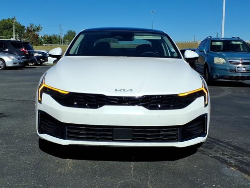 Snow White Pearl 2026 Kia K5 EX