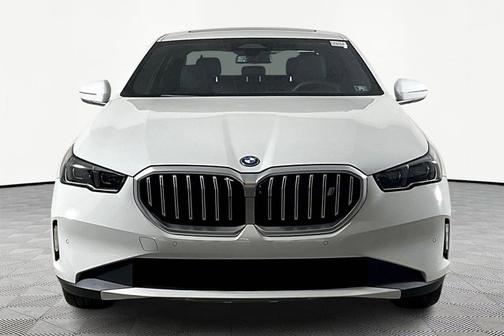 2024 BMW i5 eDrive40