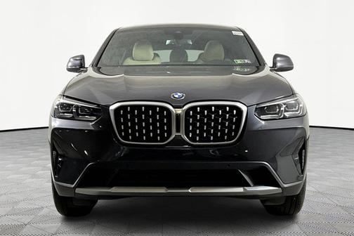 2022 BMW X4 xDrive30i