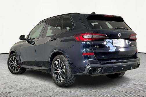 2023 BMW X5 M50i