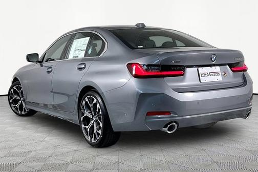 Skyscraper Grey Metallic 2026 BMW 330 330i xDrive