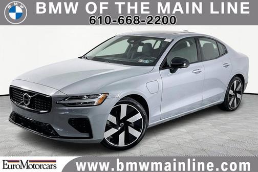 2024 Volvo S60 Recharge Plug-In Hybrid Ultimate Dark Theme