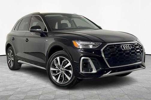 2023 Audi Q5 S line Premium Plus