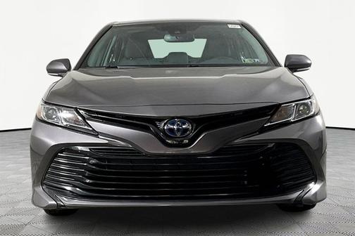 2020 Toyota Camry Hybrid LE