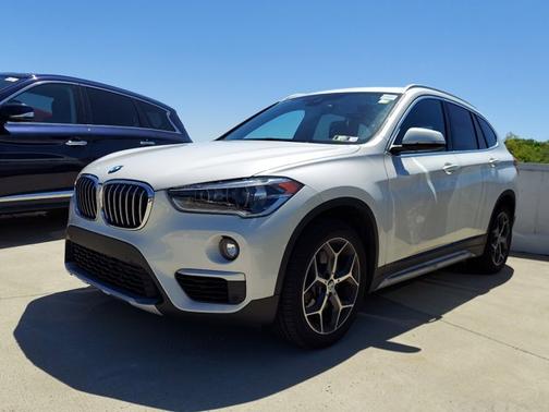 Photo 3 of 8 of 2019 BMW X1 xDrive28i