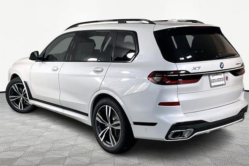2026 BMW X7 xDrive40i