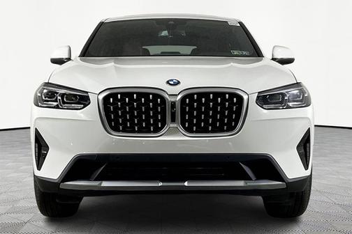 2022 BMW X4 xDrive30i