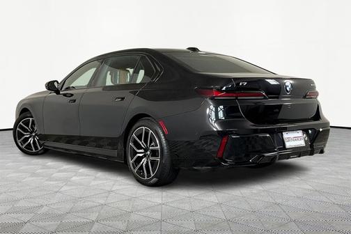 2025 BMW i7 xDrive60