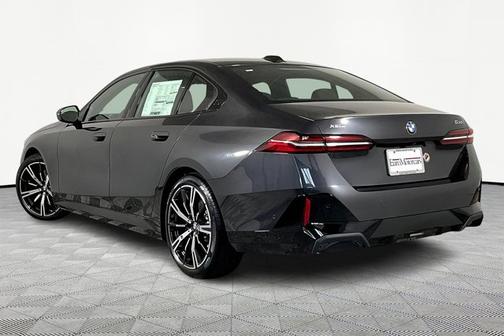 2026 BMW 530 530i xDrive