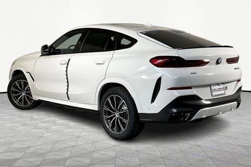 2026 BMW X6 M60i
