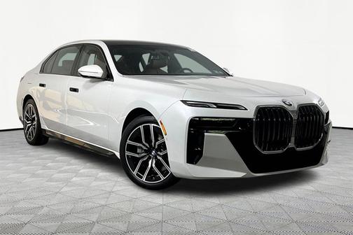 2025 BMW 760 760i xDrive