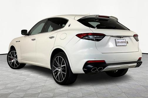 2022 Maserati Levante Modena S