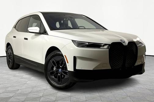 2025 BMW iX xDrive50