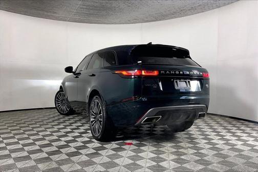 2022 Land Rover Range Rover Velar R-Dynamic HSE