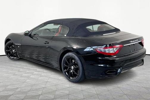 2018 Maserati GranTurismo 