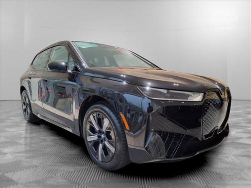 2025 BMW iX xDrive50