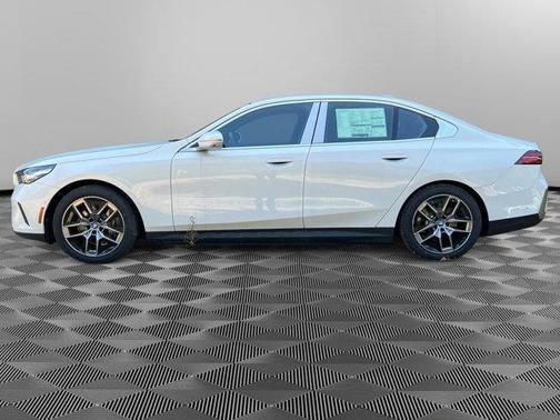 2024 BMW i5 eDrive40