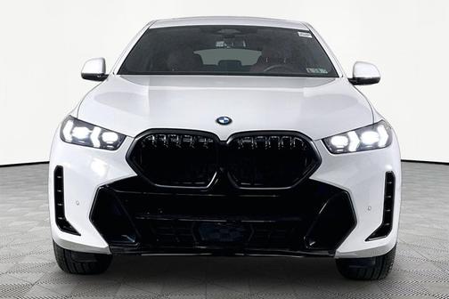 Alpine White 2026 BMW X6