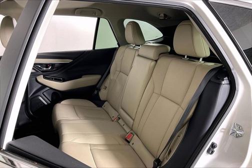 Crystal White Pearl 2025 Subaru Outback Limited XT
