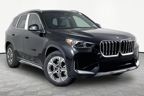 Black Sapphire Metallic 2026 BMW X1 xDrive28i