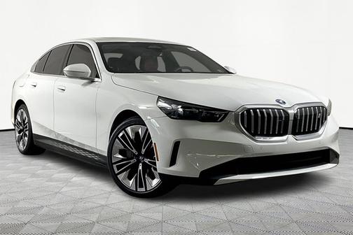 2025 BMW i5 xDrive40
