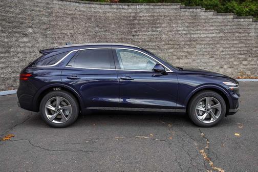 2026 Genesis GV70 2.5T