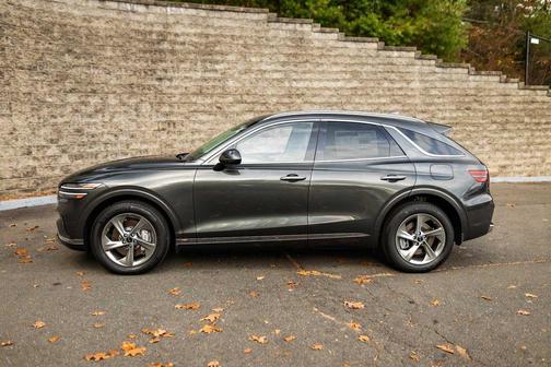 2026 Genesis GV70 2.5T