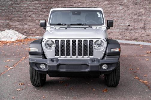 Silver Zynith Clearcoat 2024 Jeep Wrangler Sport