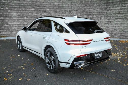 2026 Genesis GV70 3.5T Sport Advanced