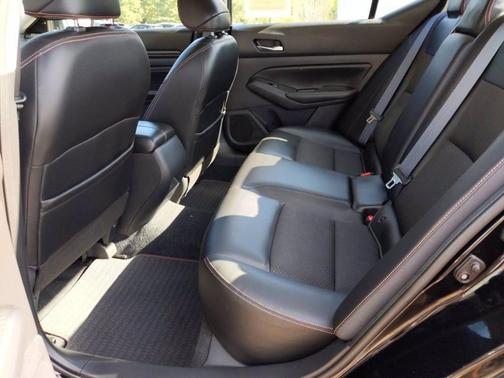2019 Nissan Altima 2.5 SR for sale in Simsbury, CT - image 23